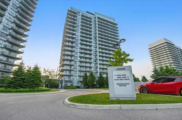 4655 Glen Erin DR #PH3, Mississauga, ON L5M 0Z1