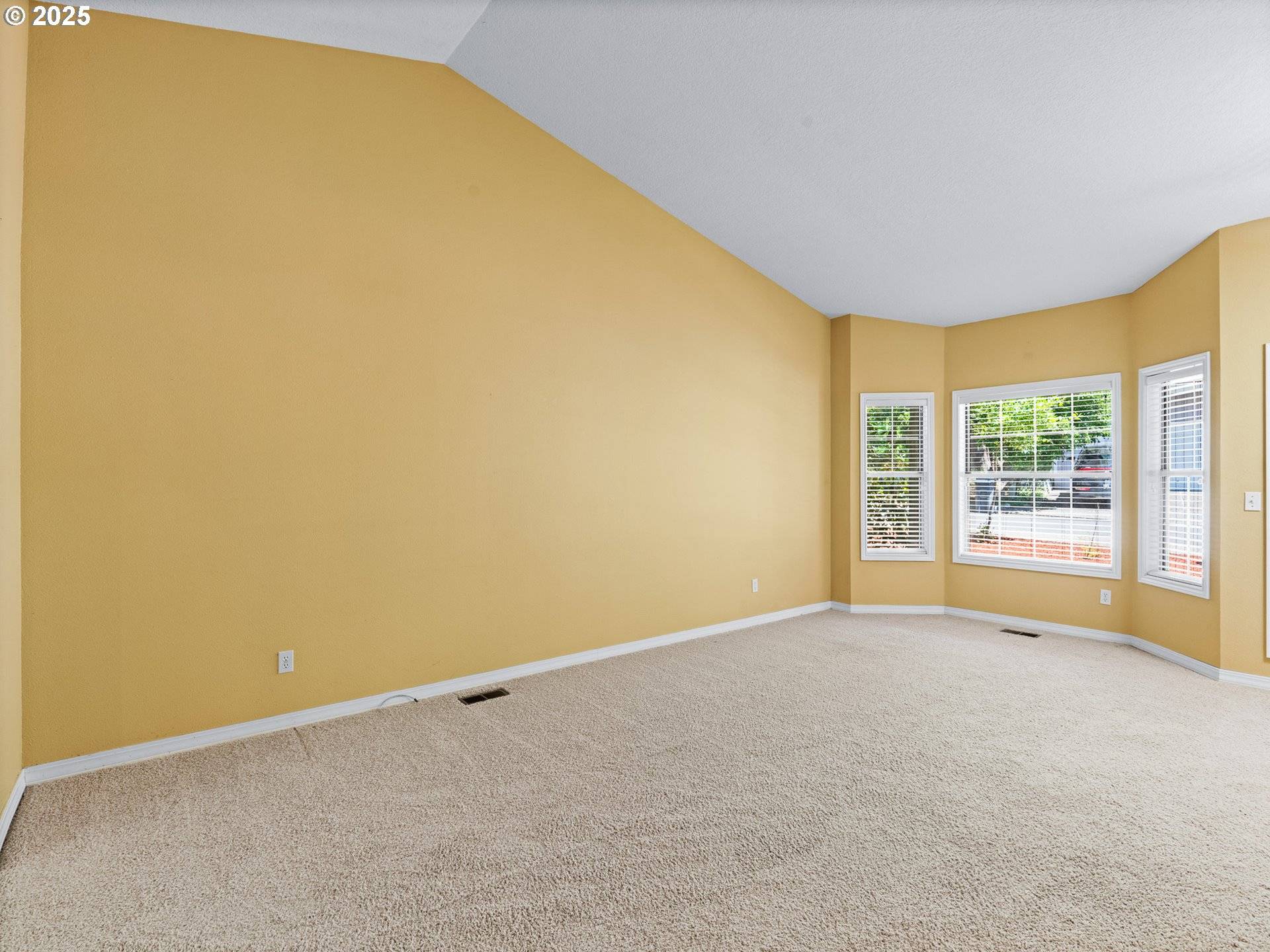 Lake Oswego, OR 97035,14300 SHERBROOK PL