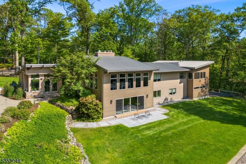 Bernardsville Boro, NJ 07924,190 Round Top Rd