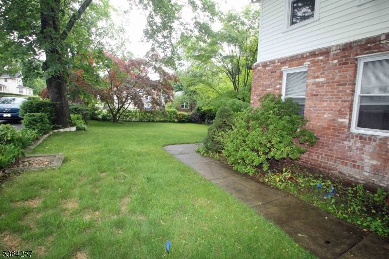 Boonton Town, NJ 07005,103 River Rd