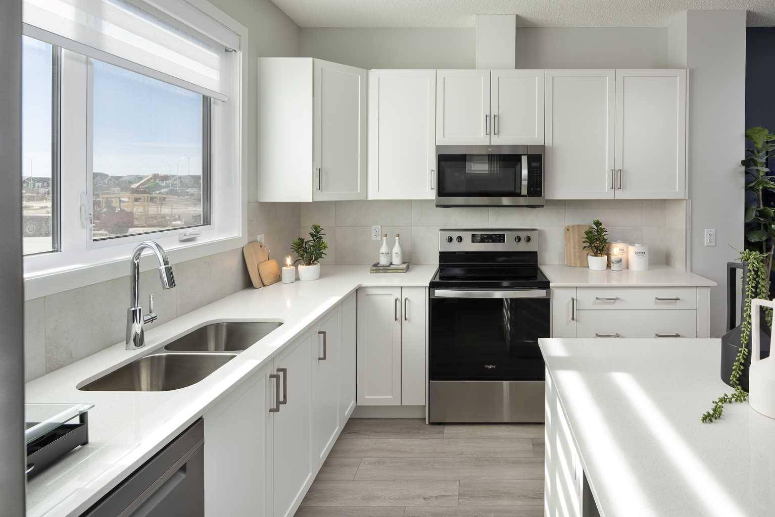 Calgary, AB T3M 3X8,74 Magnolia ST Southeast