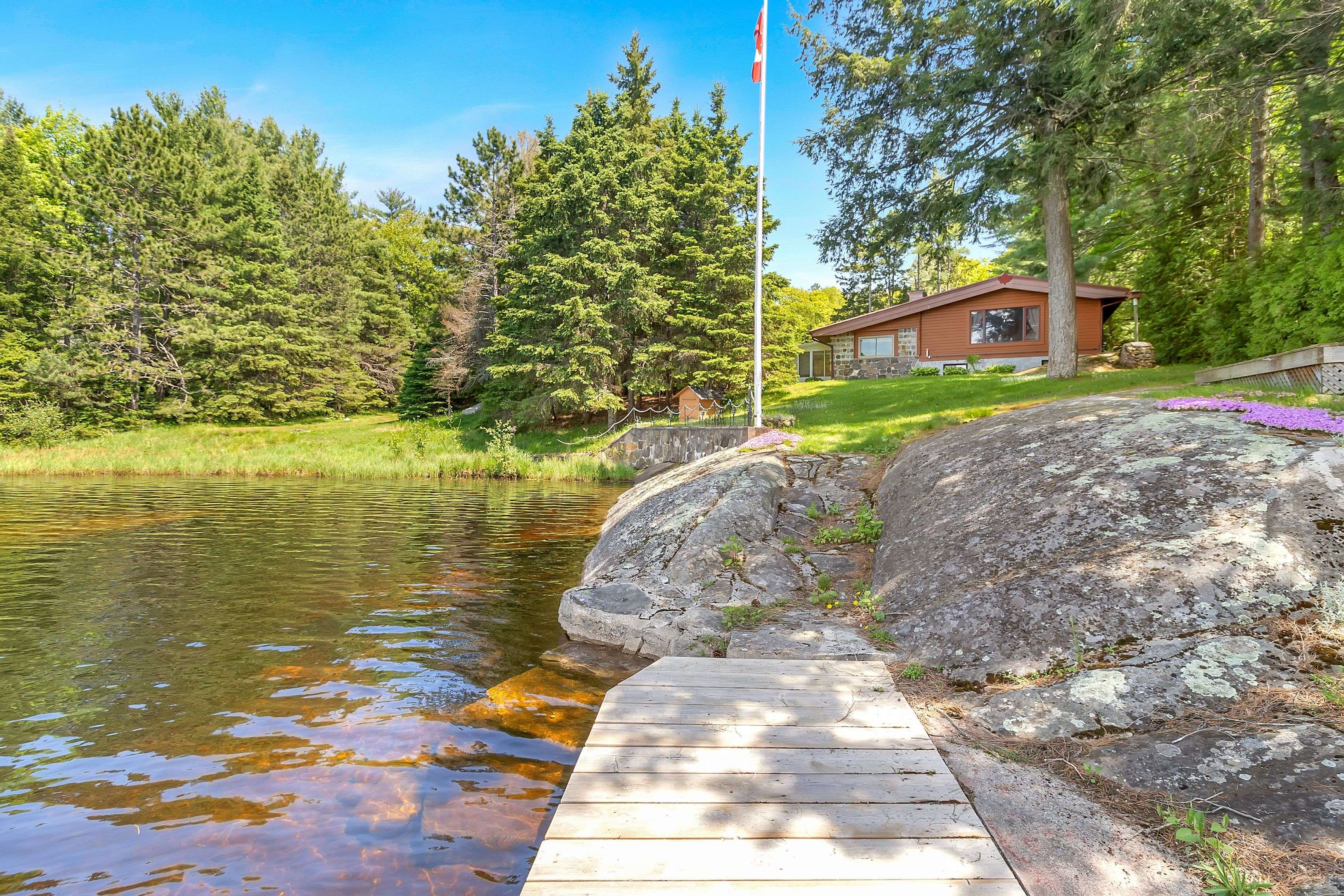 Bracebridge, ON P1P 1R3,1070 Chaikof RD