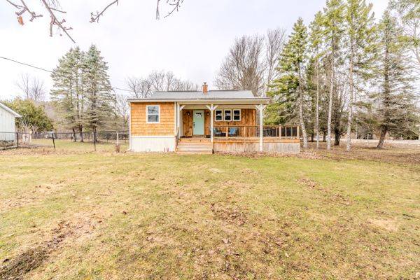 Mulmur, ON L9V 0V6,667287 20 Side Road