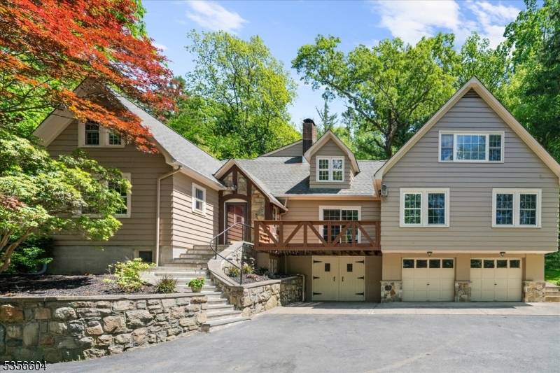 204 Musconetcong River Rd, Lebanon Twp., NJ 07882