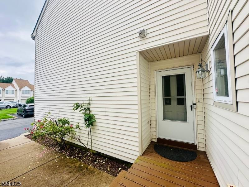 Montville Twp., NJ 07045,7 Russell Ct