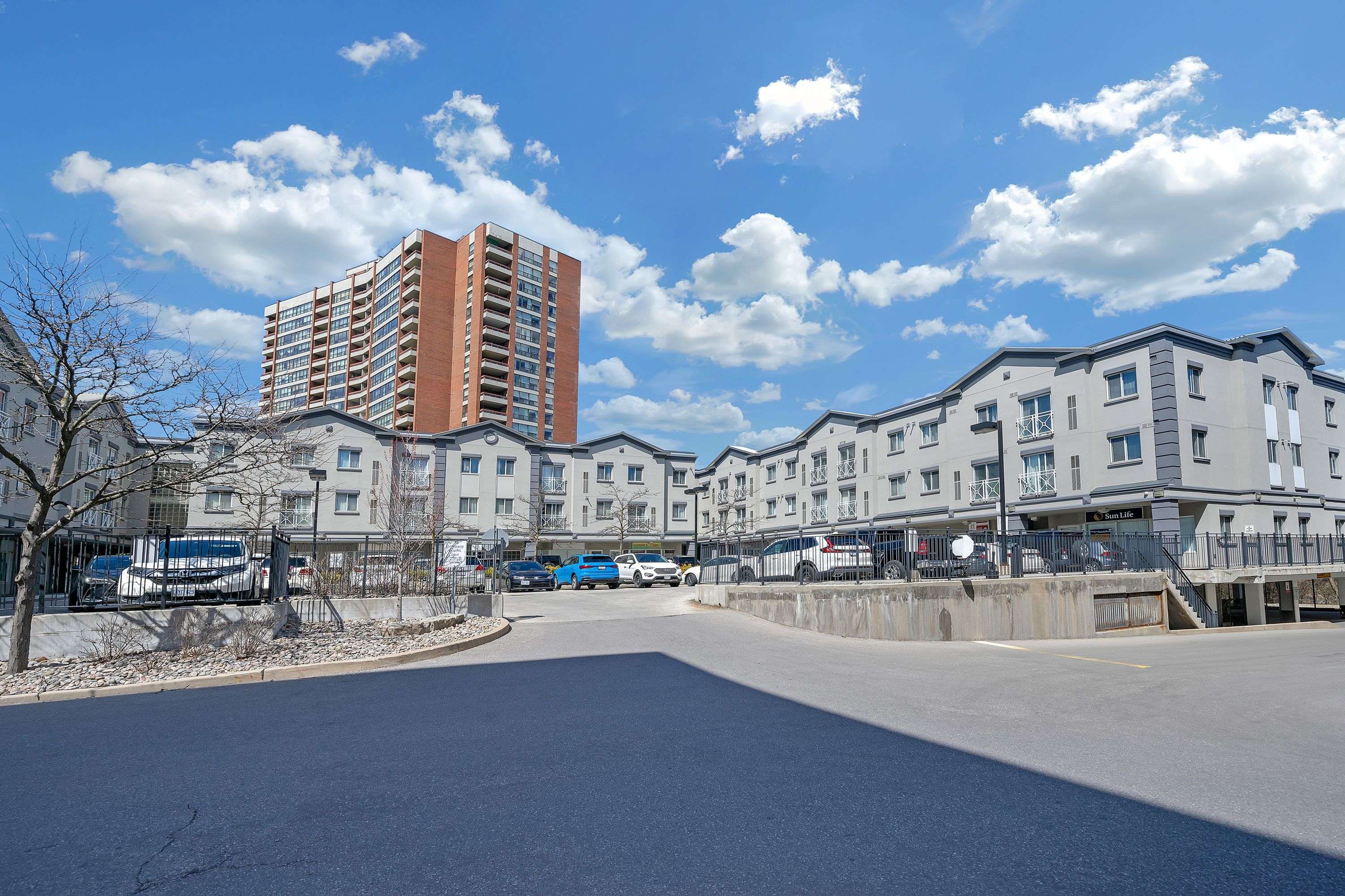 2351 Kennedy RD #125, Toronto E07, ON M1T 3G9