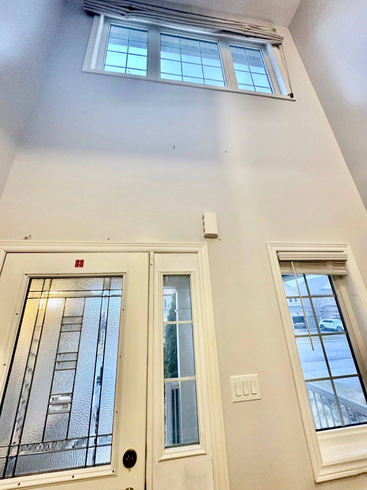 Bradford West Gwillimbury, ON L3Z 0C5,59 Faris ST