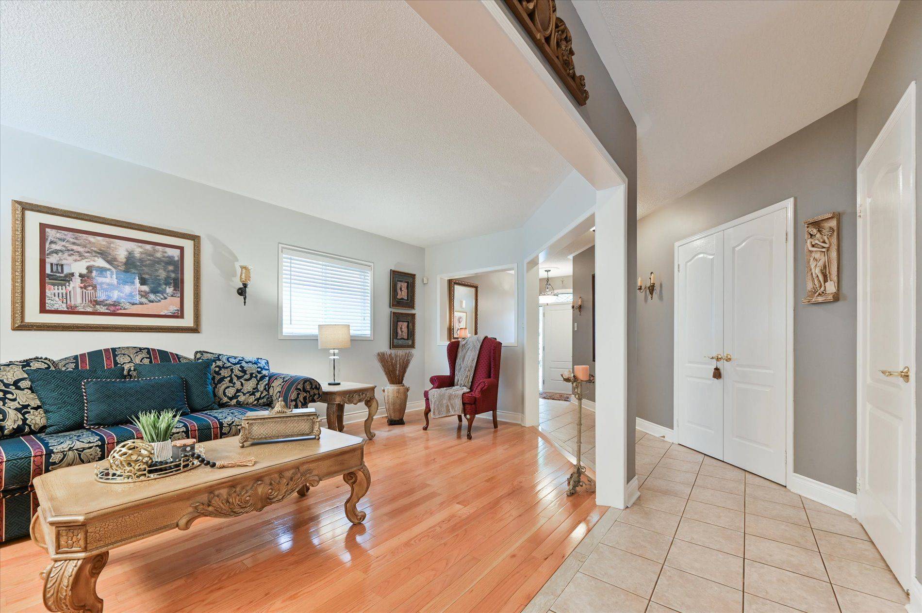 Brampton, ON L6X 4V4,24 Culture CRES