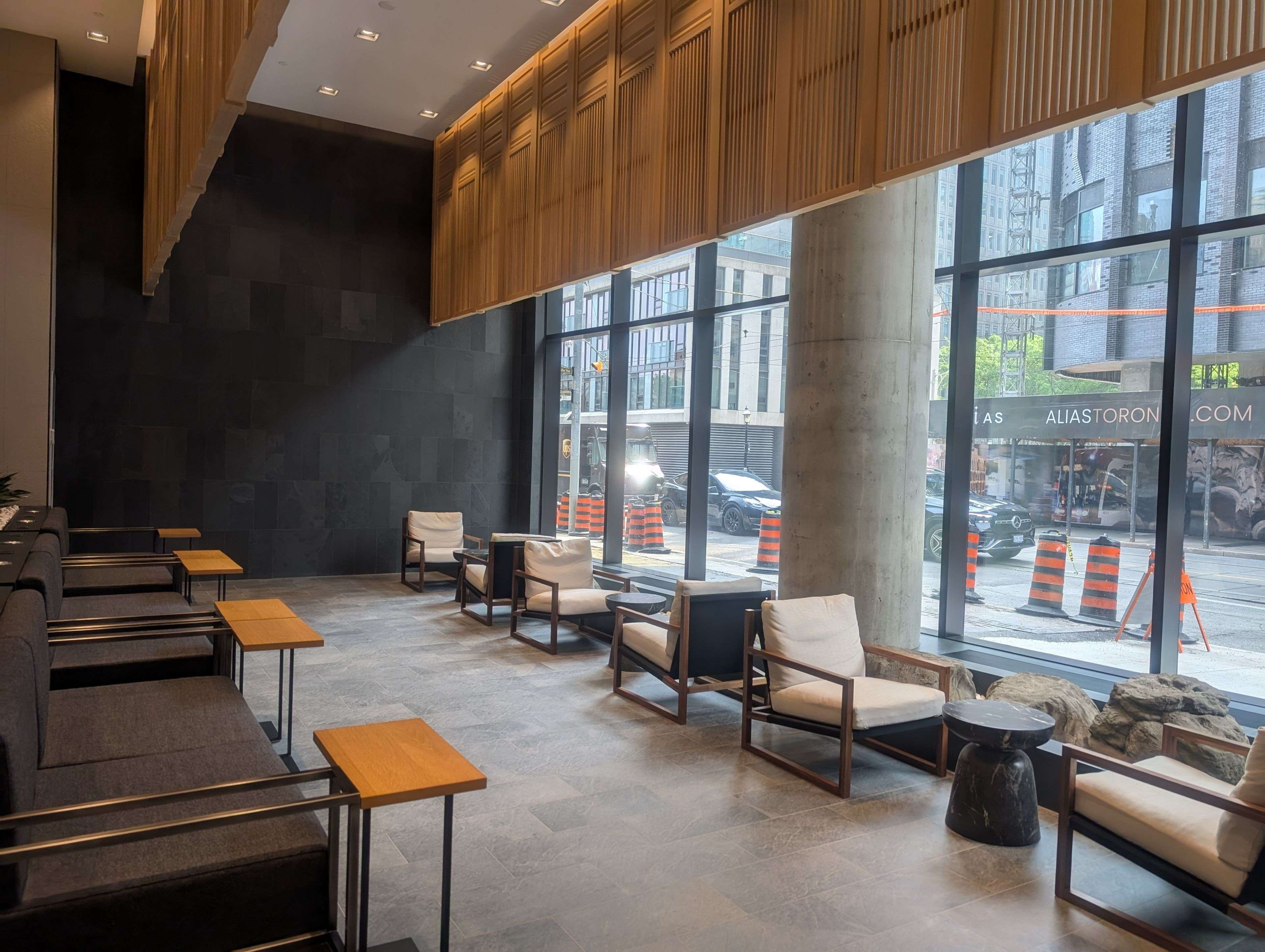89 CHURCH ST #3809, Toronto C08, ON M5C 0B7