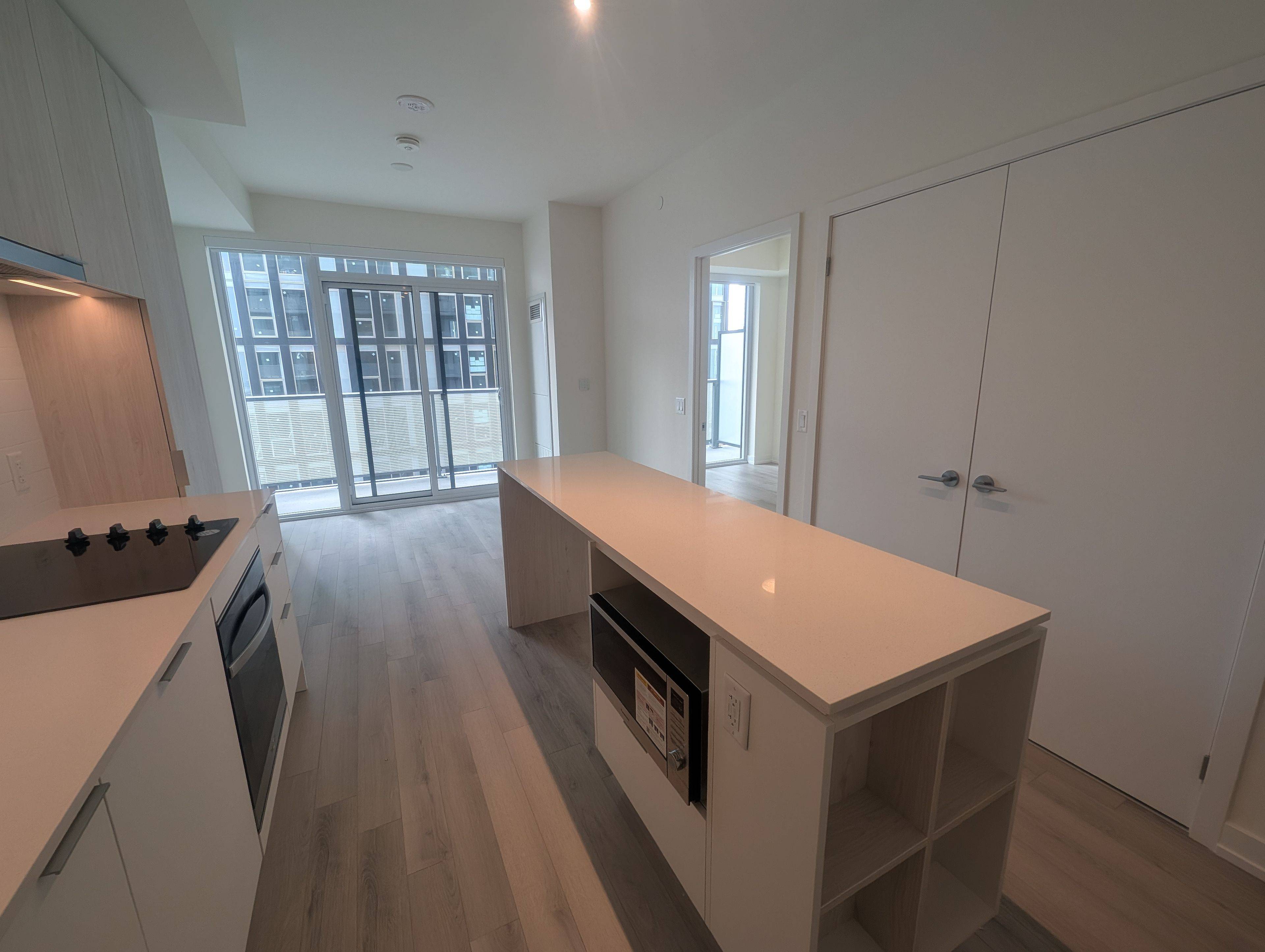 Toronto C08, ON M5C 0B7,89 CHURCH ST #3809