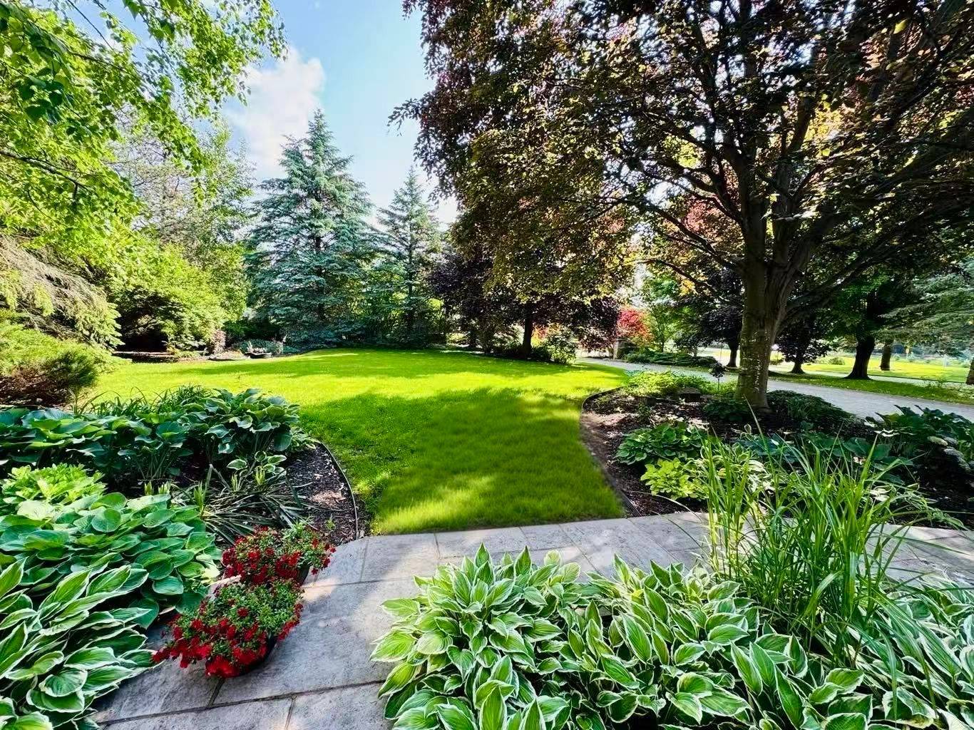 Milton, ON L0P 1B0,110 Crawford CRES