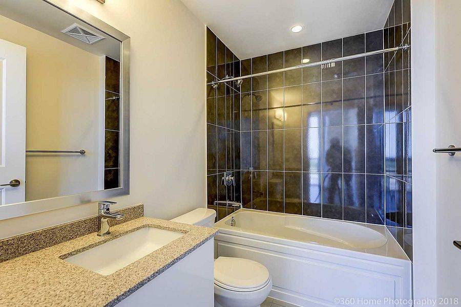 Mississauga, ON L5R 0G5,5025 Four Springs AVE #1004