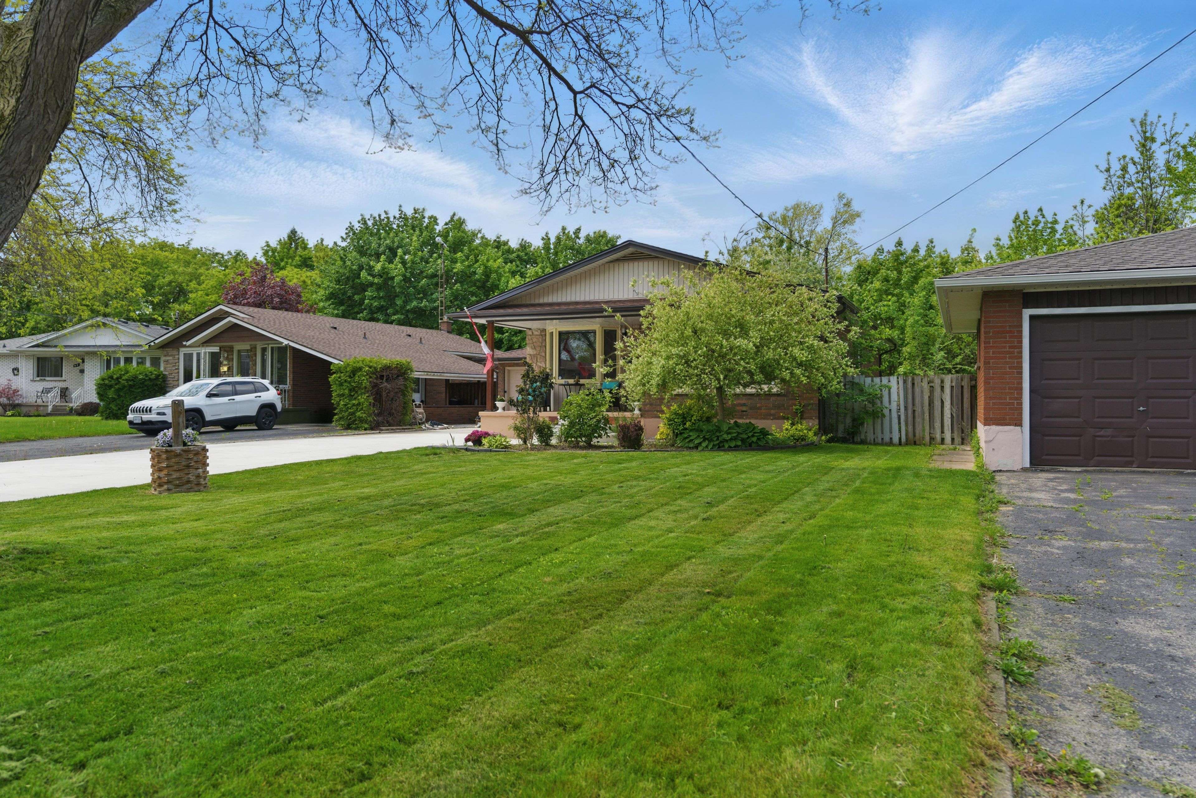 St. Catharines, ON L2M 3L7,84 REGENT DR