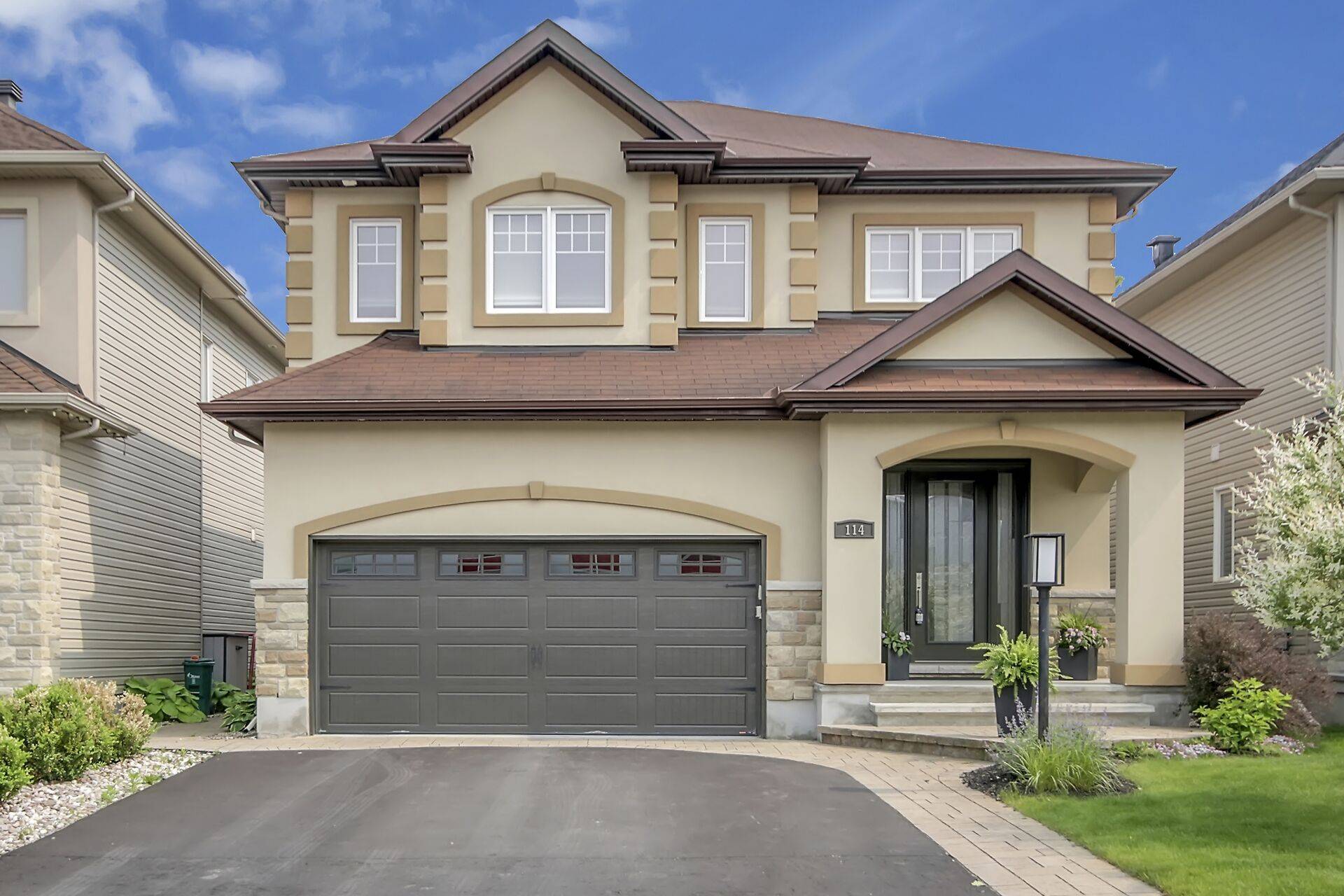 Stittsville - Munster - Richmond, ON K2S 2G1,114 Hartsmere DR