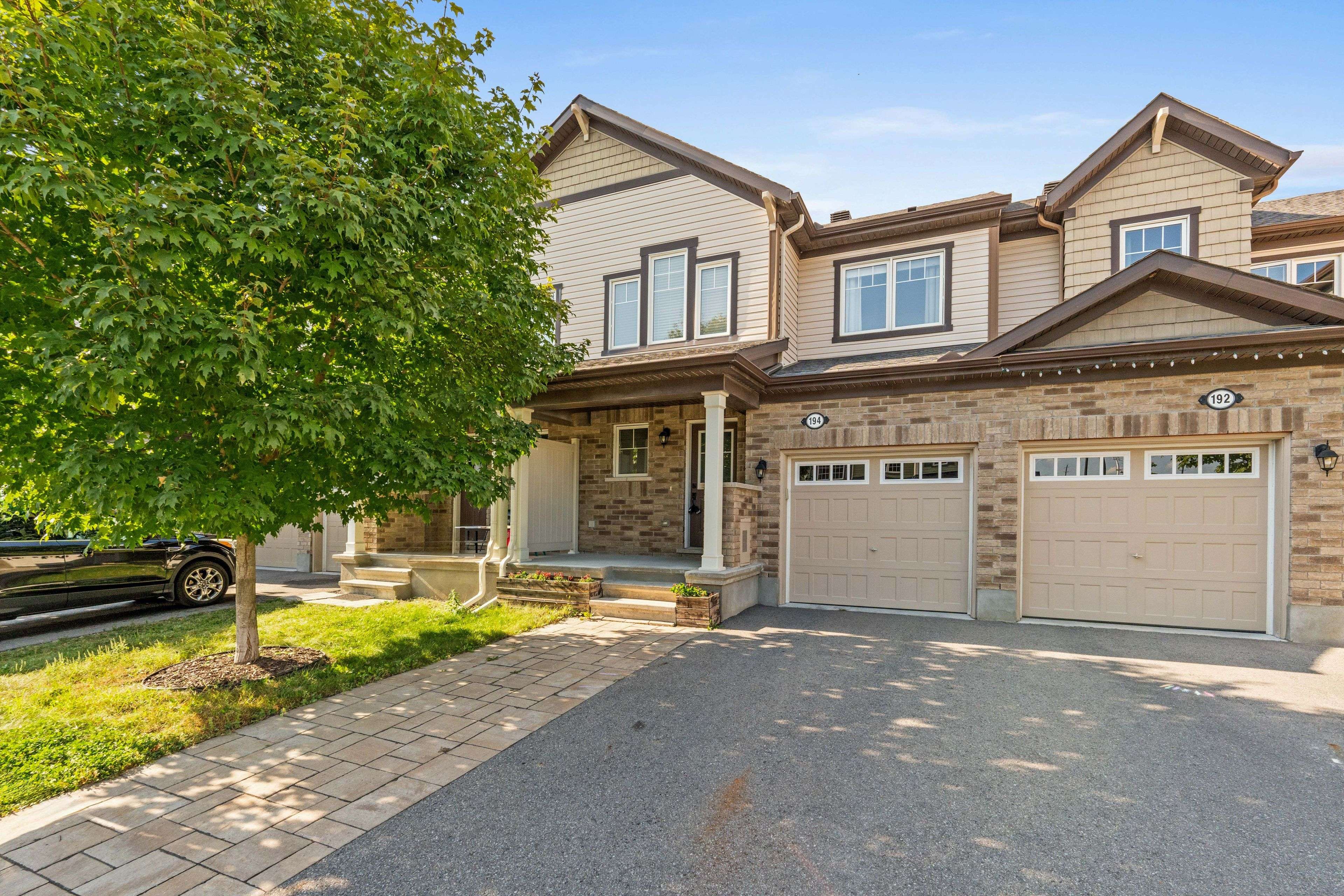 Kanata, ON K2M 0M2,194 Conifer Creek CIR