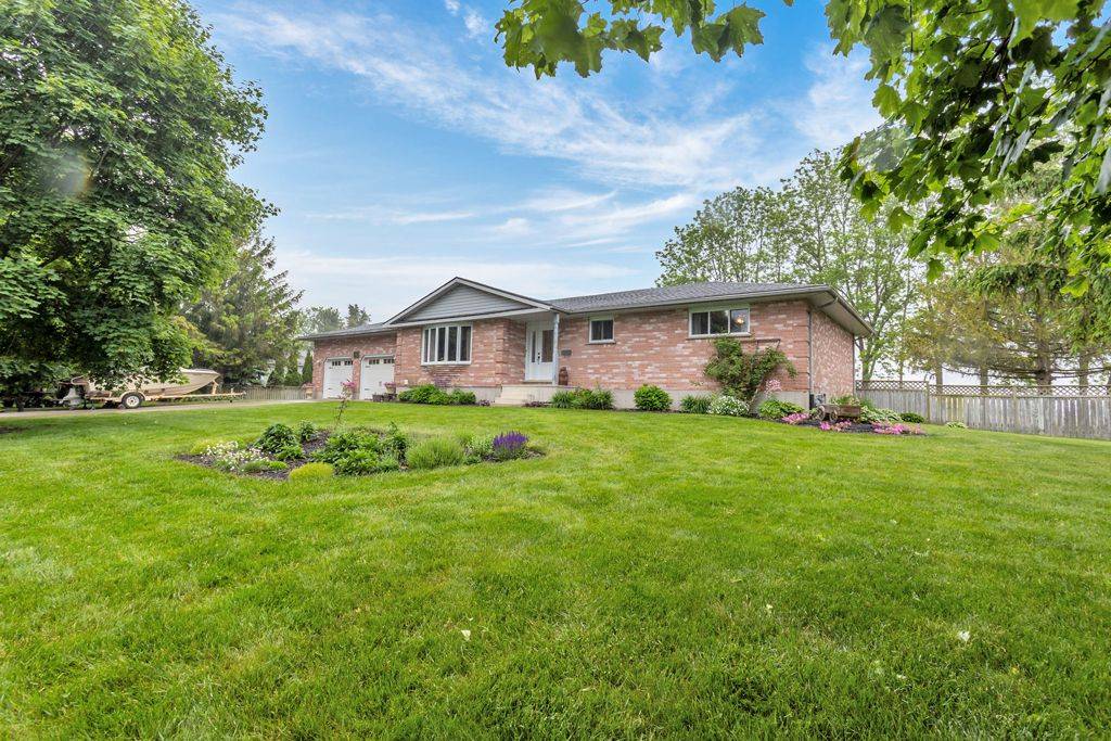 Malahide, ON N5H 2R1,49937 Louisa CRES