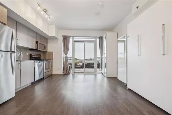 Oakville, ON L6K 0H9,55 Speers RD #412