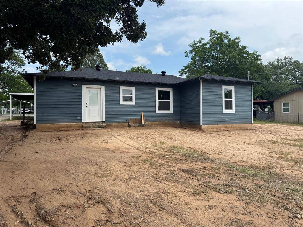 Sanctuary, TX 76020,120 Live Oak Drive