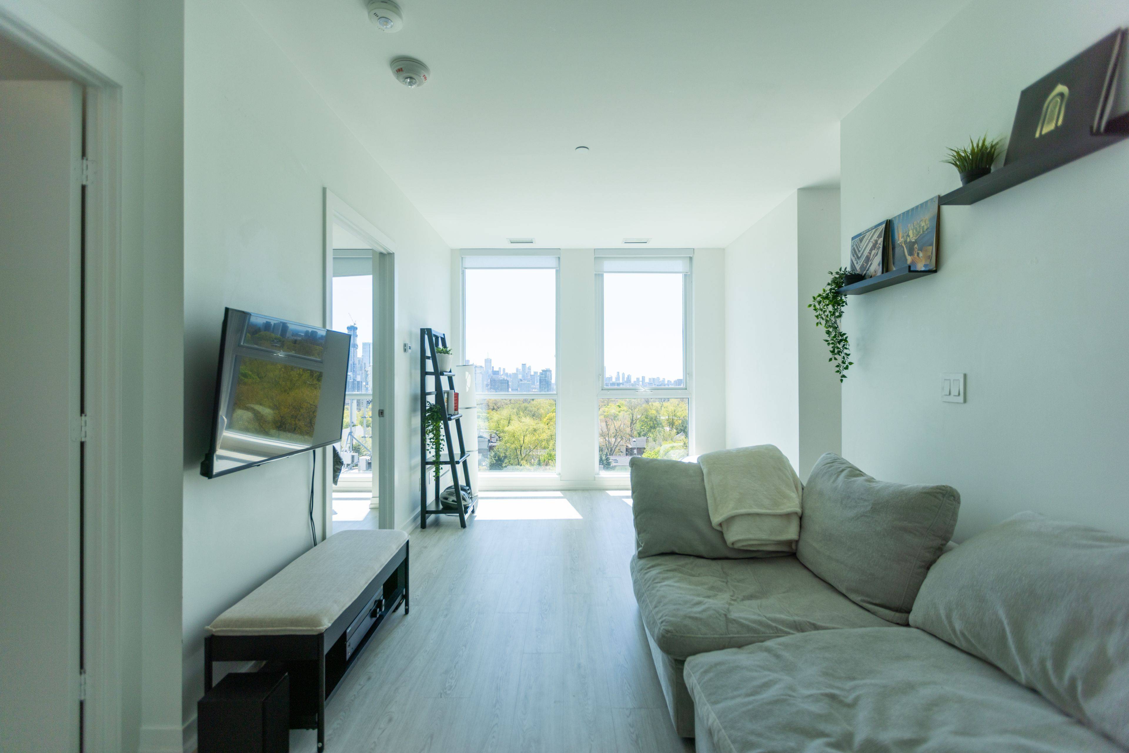 Toronto C02, ON M4V 1R3,223 St Clair AVE W #1110