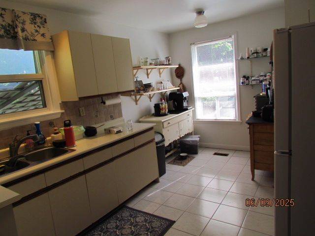 Toronto C15, ON M2K 1A3,29 Talara DR