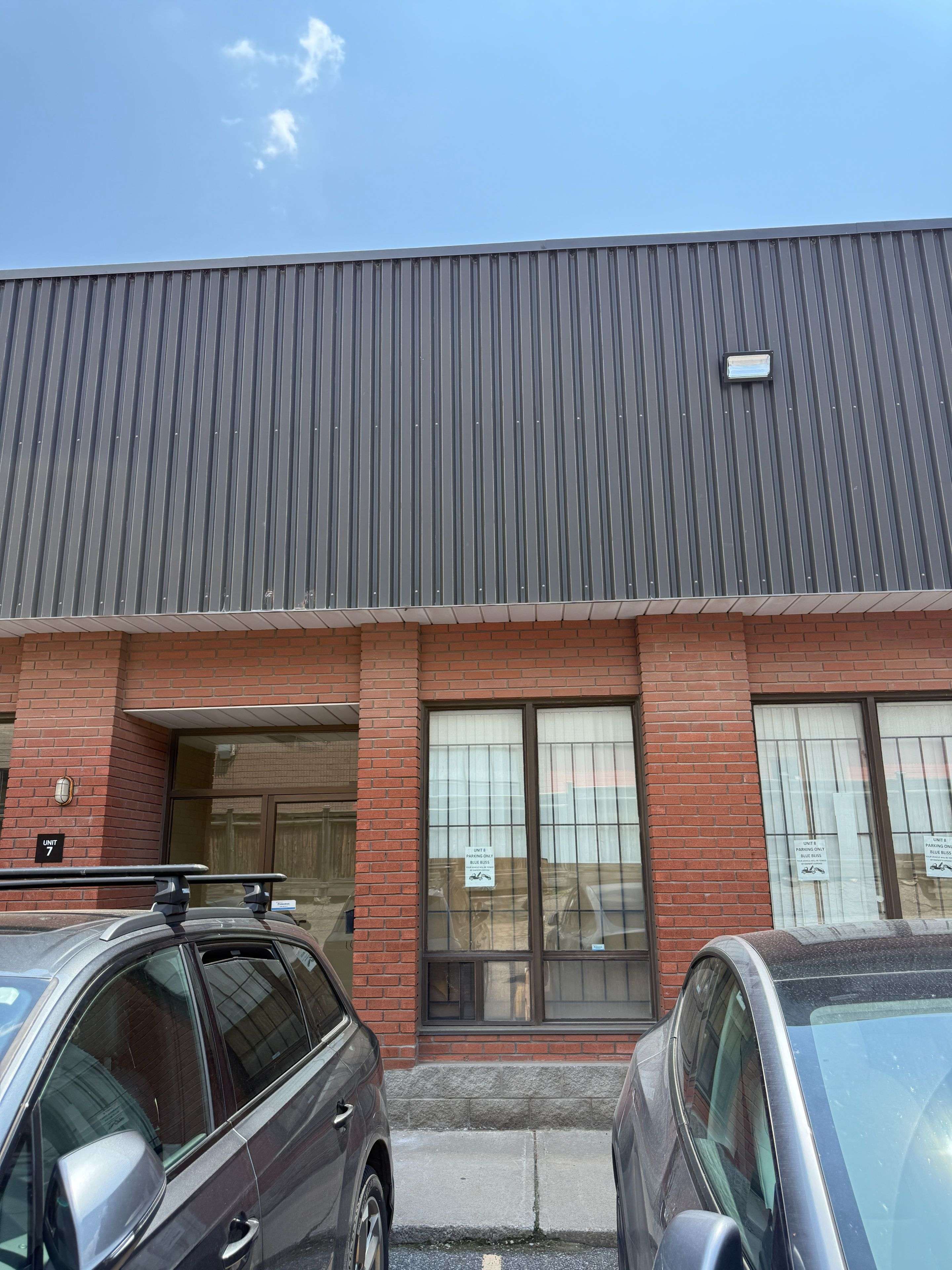 Mississauga, ON L4W 2Z5,5456 Tomken RD #7