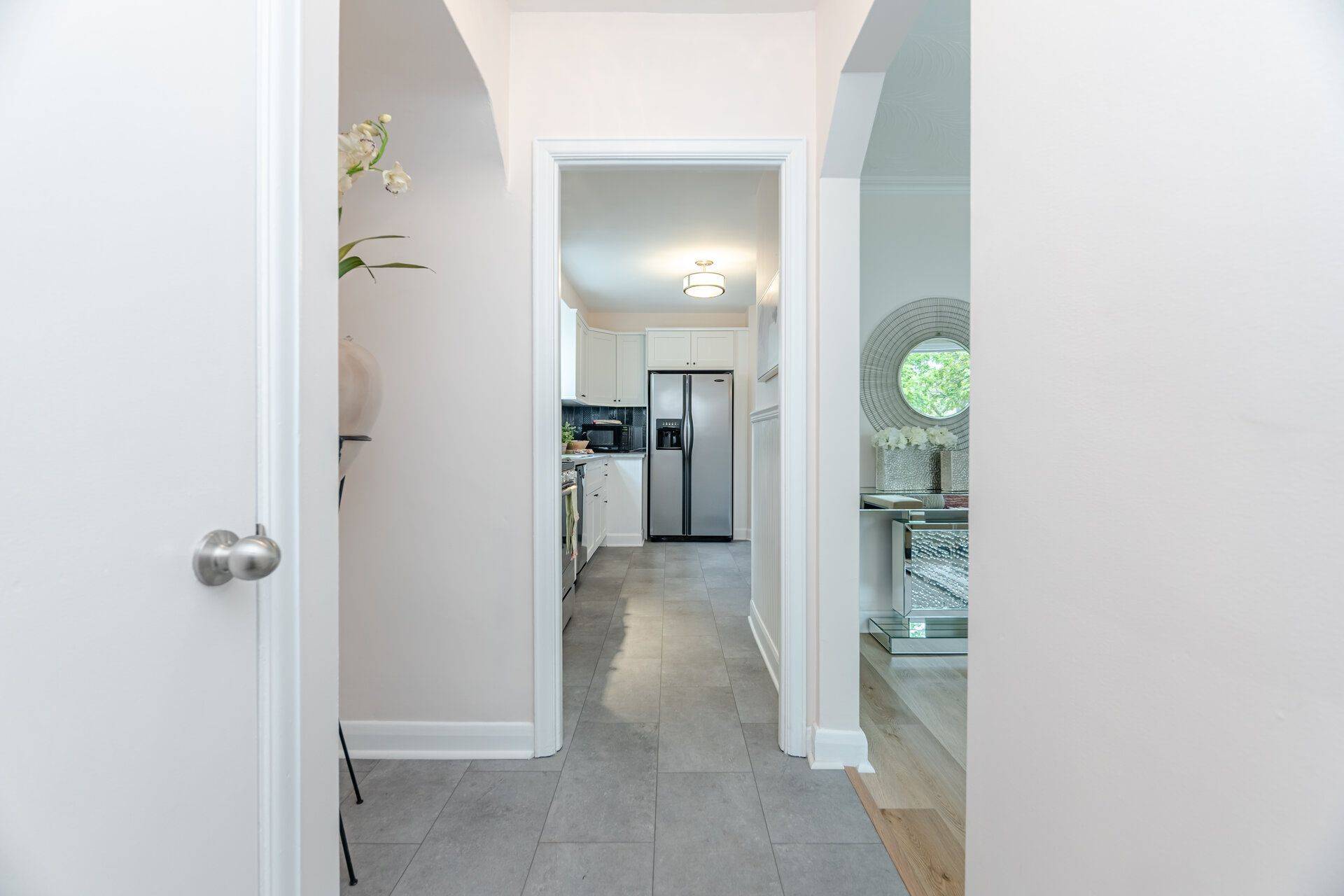 Toronto W06, ON M8W 4C8,112 North Carson ST