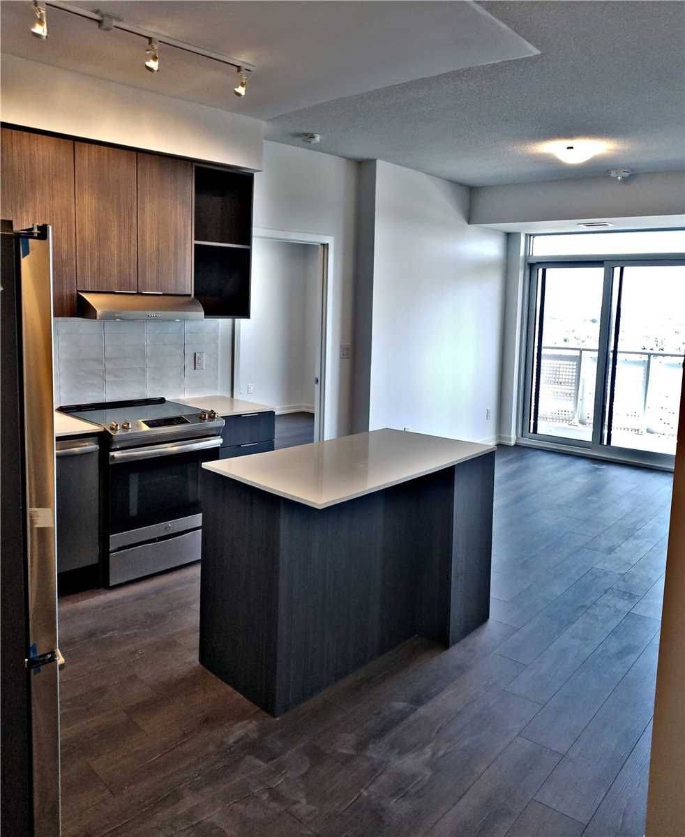 Mississauga, ON L5M 0Y4,2520 Eglinton AVE W #814