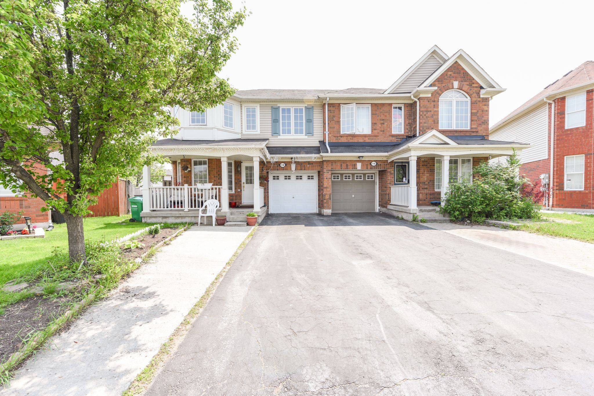 118 Decker Hollow CIR, Brampton, ON L6X 0L5