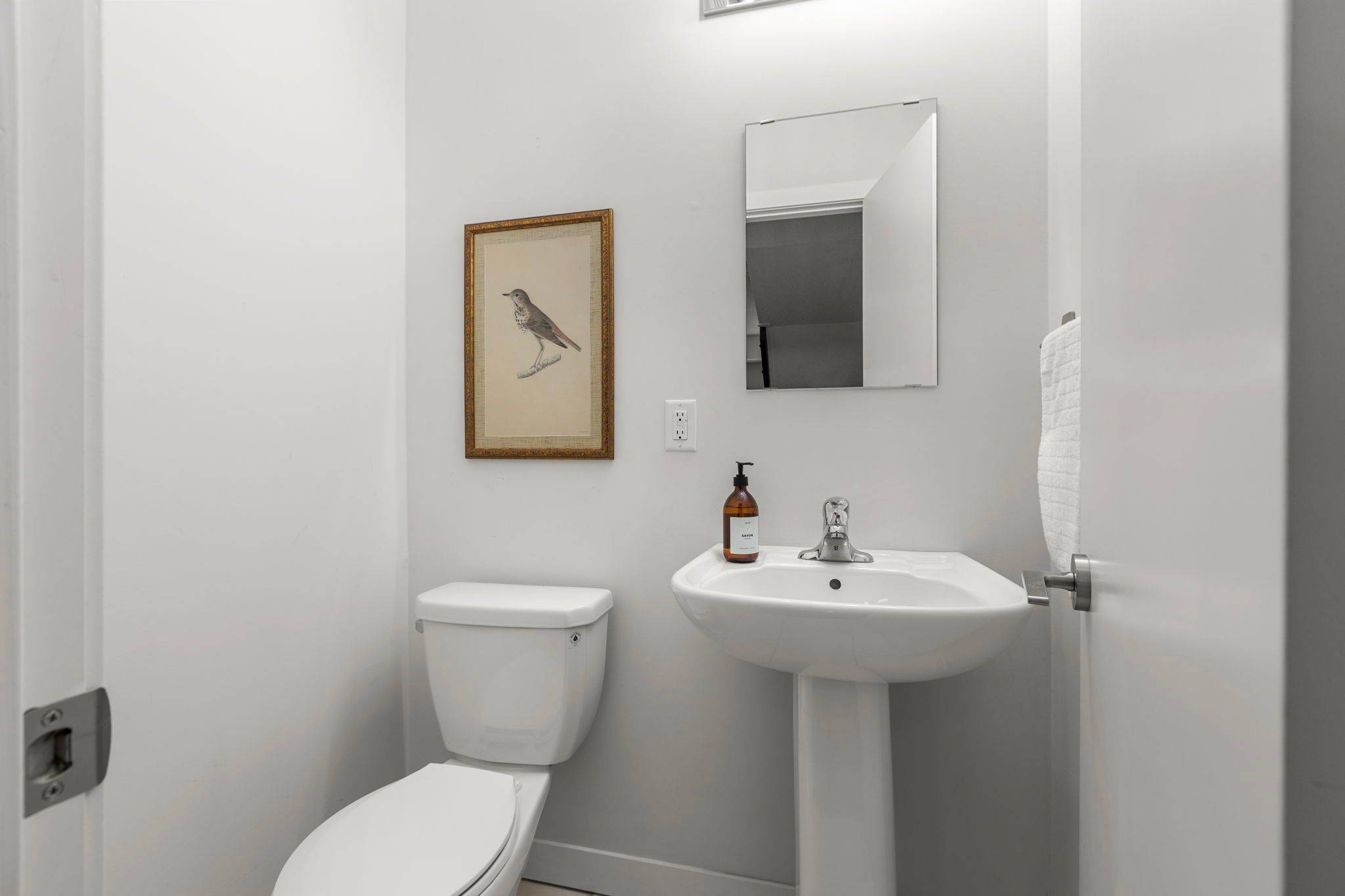 Toronto W04, ON M9N 1X7,2063 Weston RD W #11
