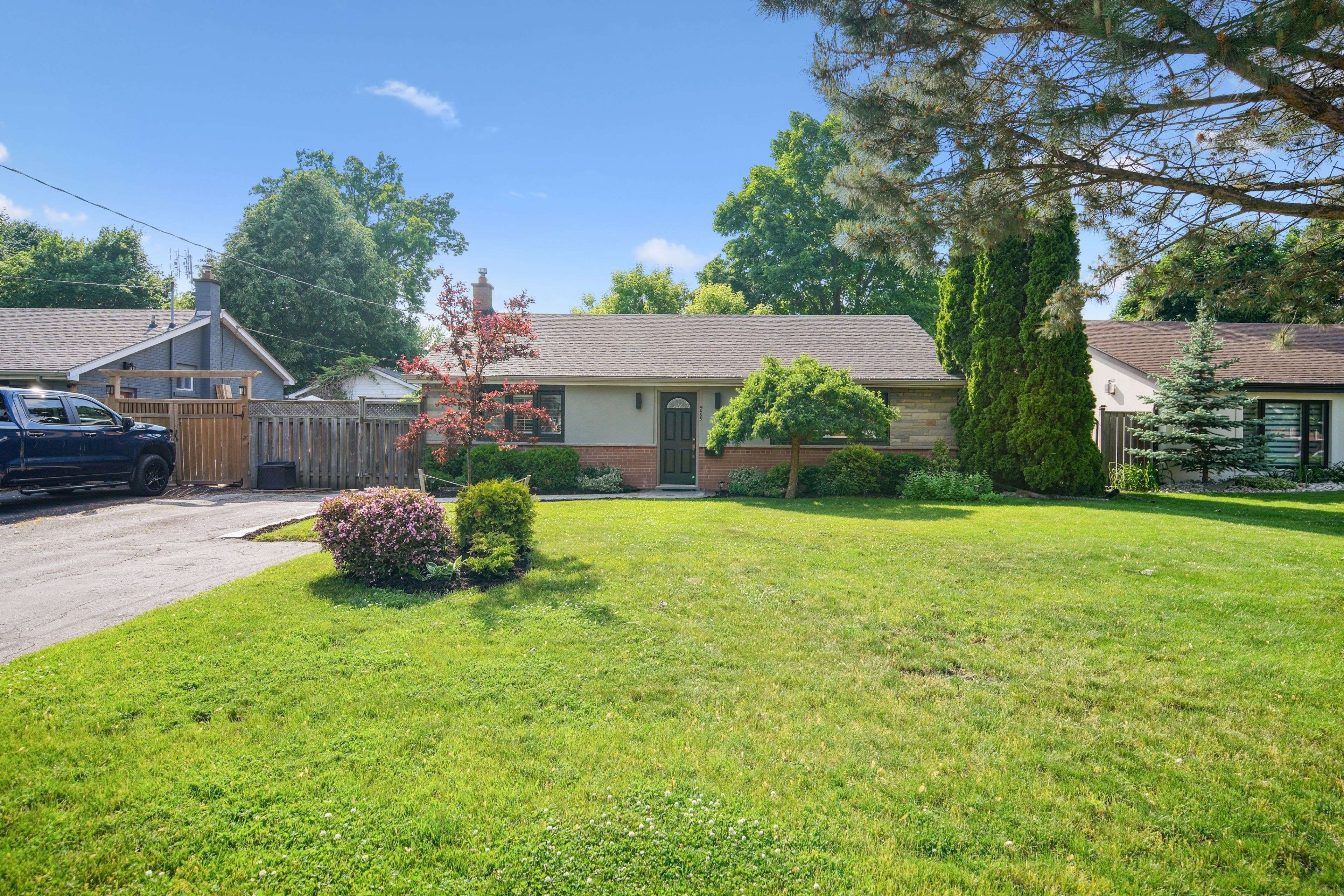 Burlington, ON L7L 3C4,5455 Randolph CRES