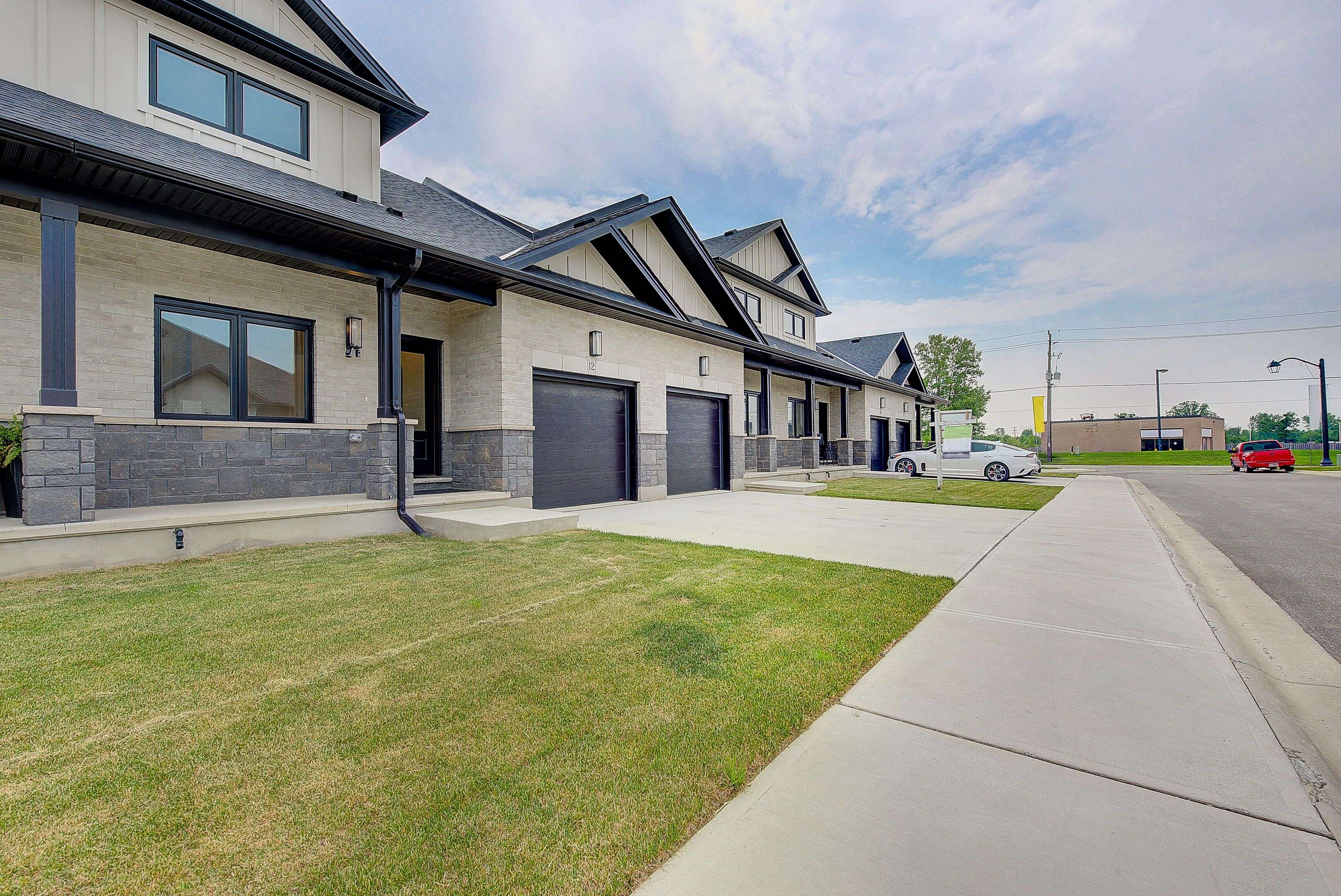 St. Clair, ON N0N 1G0,214 ST CLAIR BLVD #46