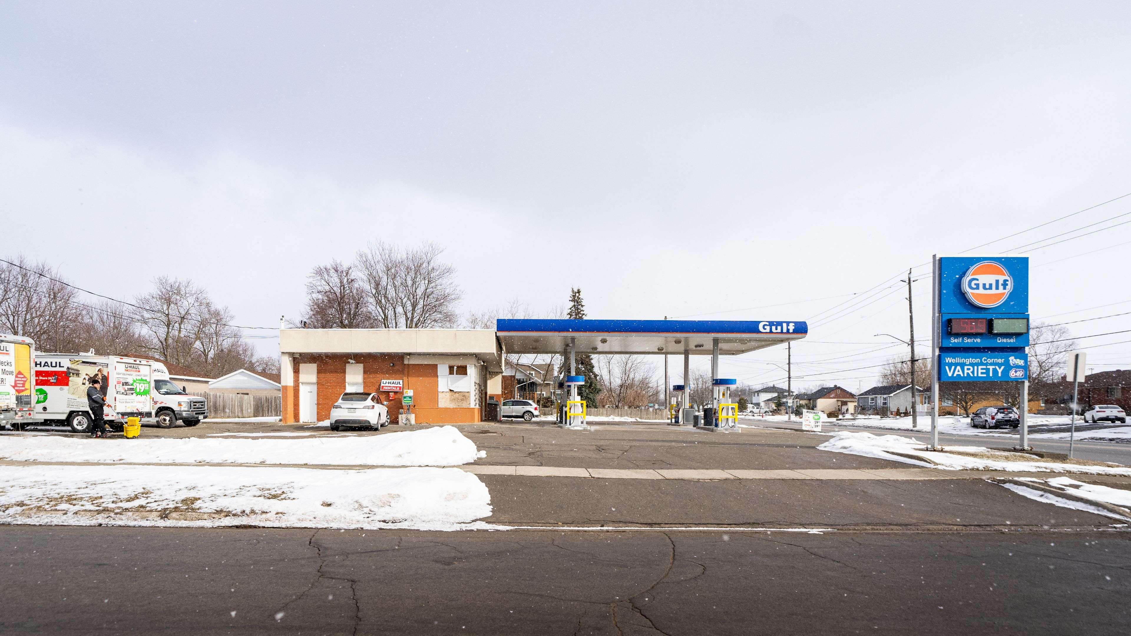 Port Colborne, ON L3K 1S4,132 Main ST E