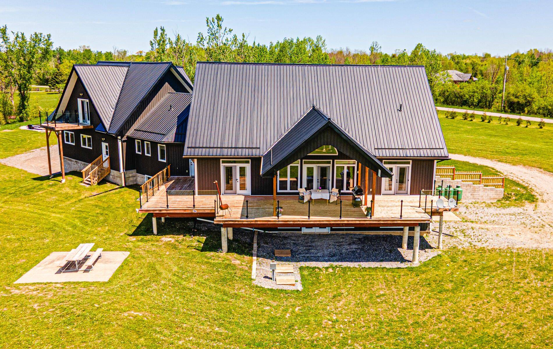 Kawartha Lakes, ON K0M 2C0,44 Ball Point RD