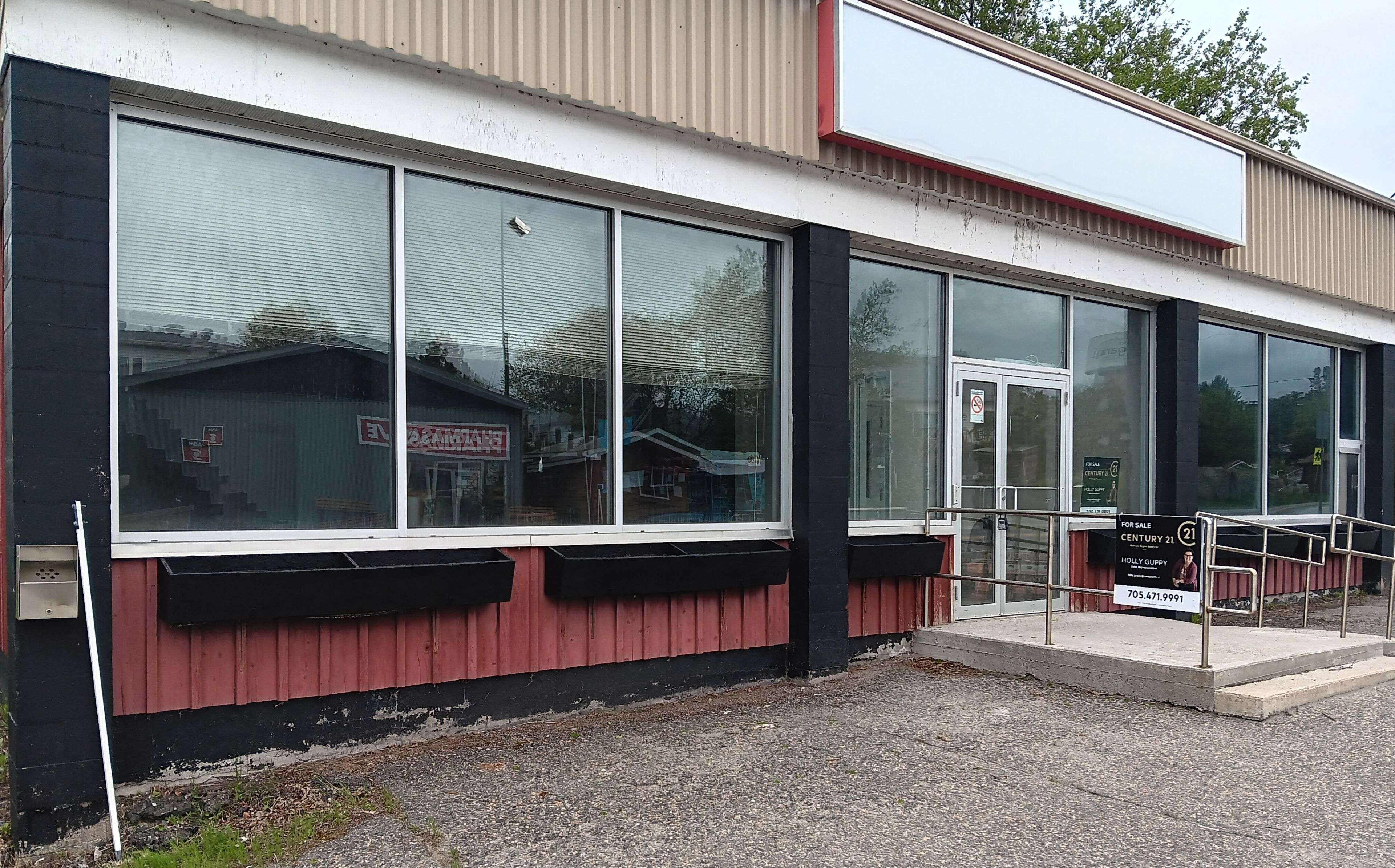 Temagami, ON P0H 2H0,6730 Highway 11 N/A N