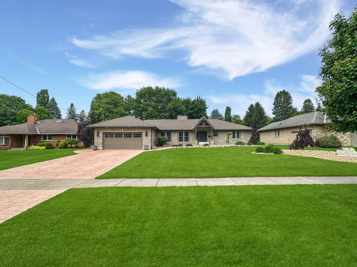 London North, ON N5X 1G6,1511 Geary AVE