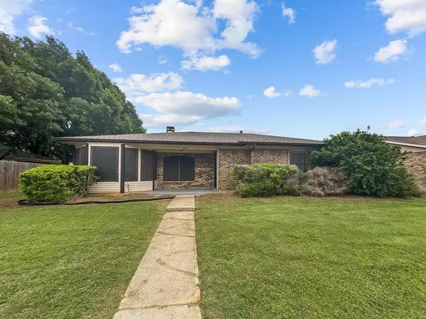 2440 Deer Run,  Lewisville,  TX 75067