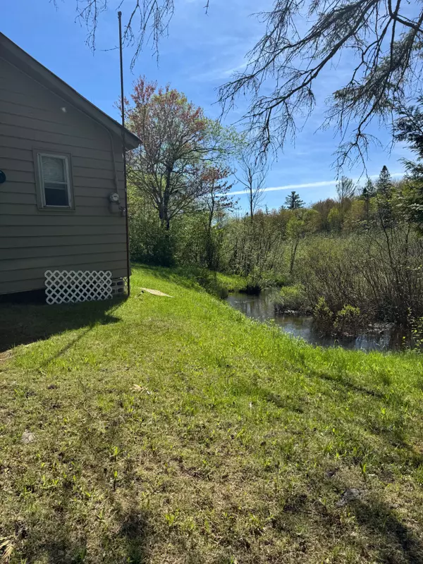 Lake Of Bays, ON P0B 1A0,1438 Echo Lake RD