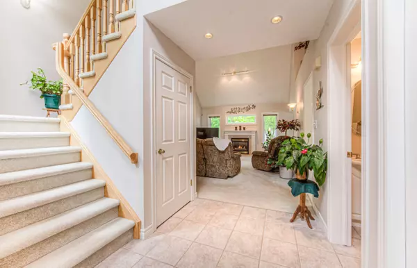 Waterloo, ON N2K 2J6,416 Forestlawn RD
