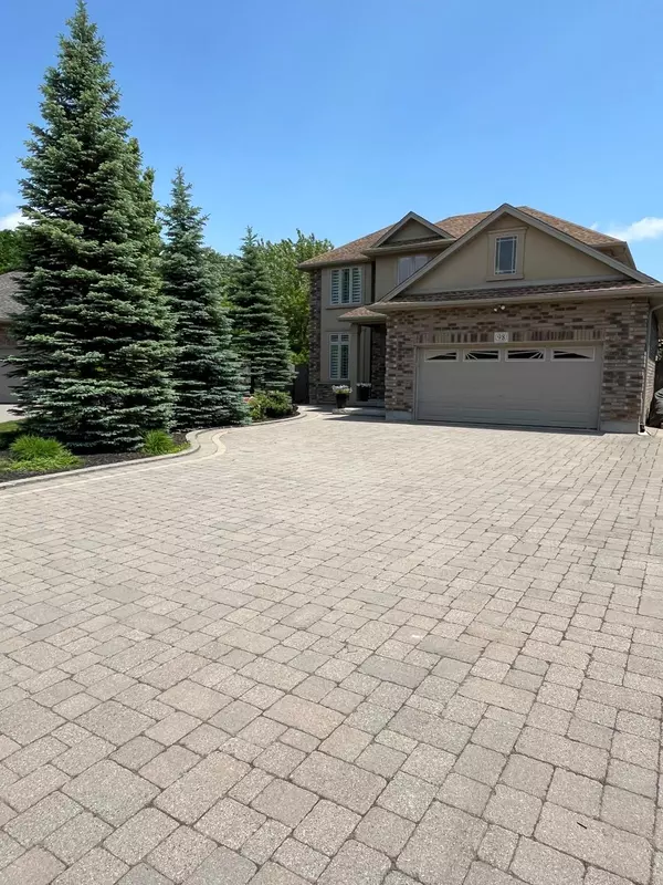 98 Michael DR, Welland, ON L3C 0A7