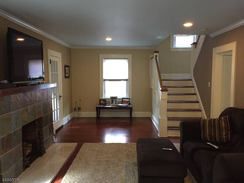 Westfield Town, NJ 07090,416 E Dudley Ave