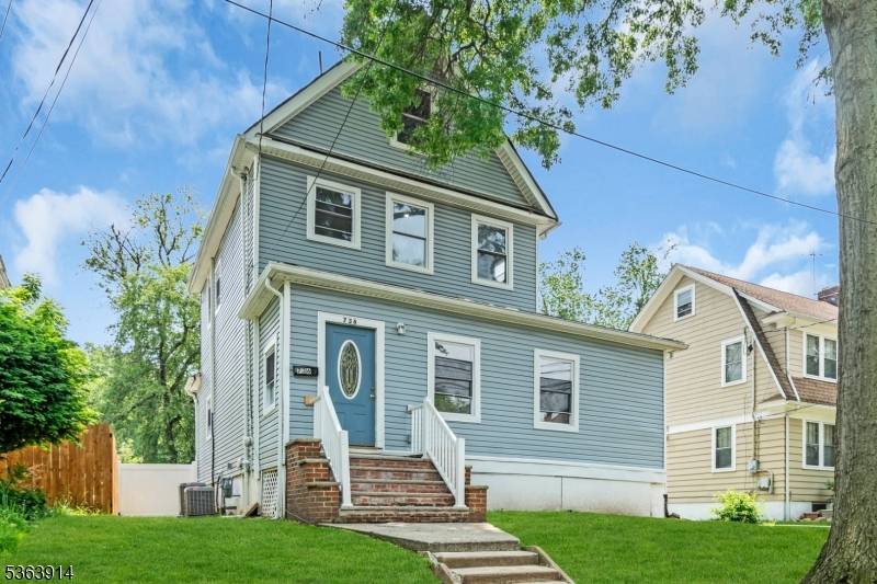 Plainfield City, NJ 07062,736 E 7Th St