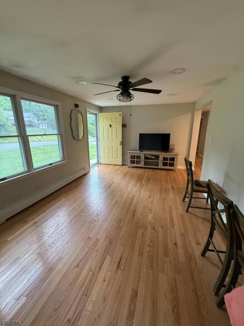 Vernon Twp., NJ 07422,7 Paddock Ave