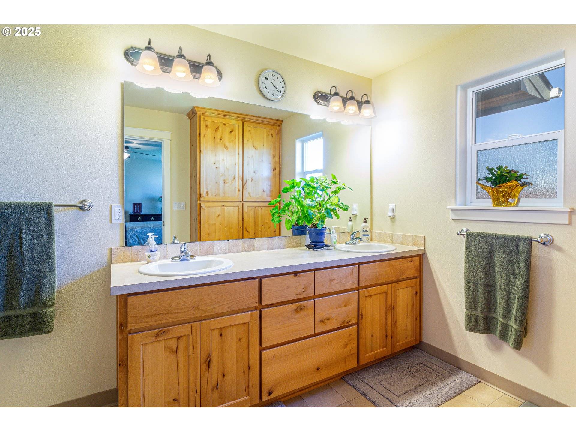 Hermiston, OR 97838,2260 NE 8TH ST