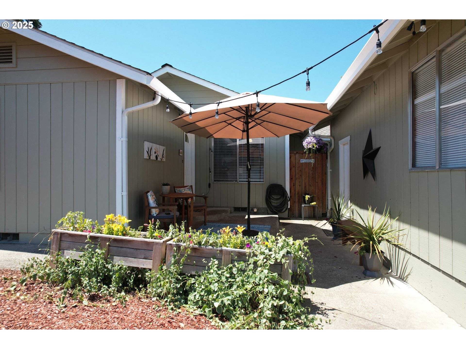 Roseburg, OR 97471,2751 W LORRAINE AVE