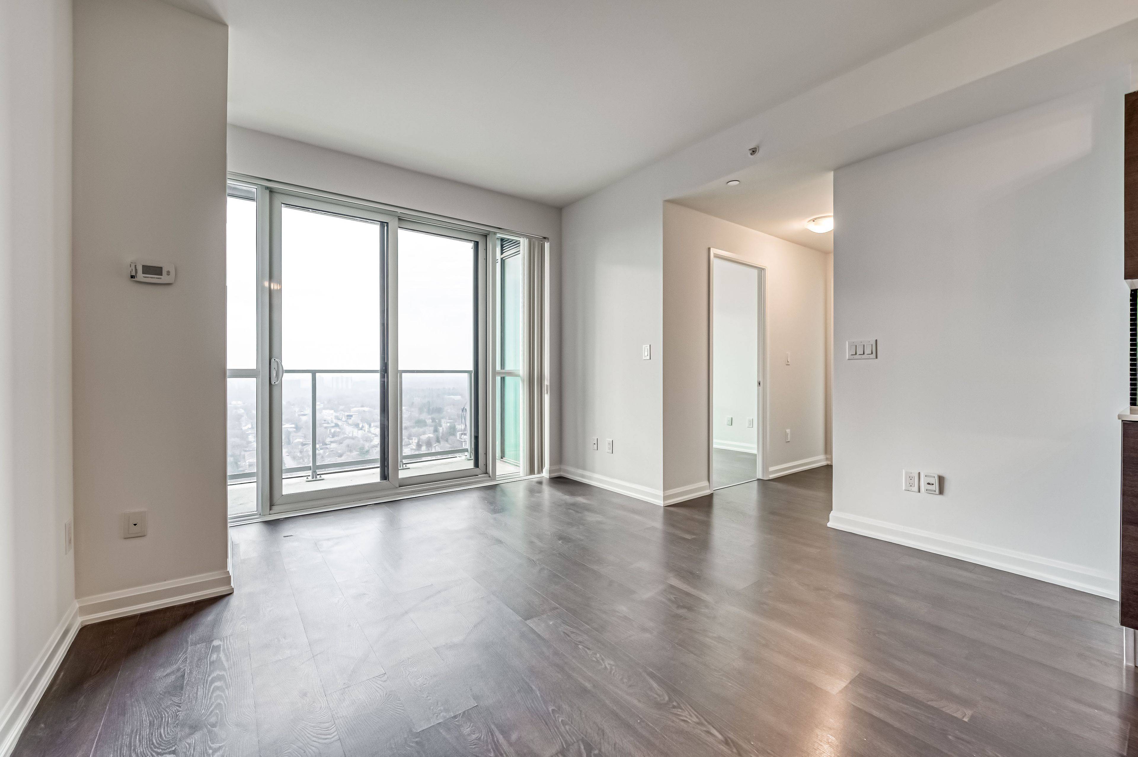Toronto C07, ON M2N 0H4,11 Bogert AVE #2605