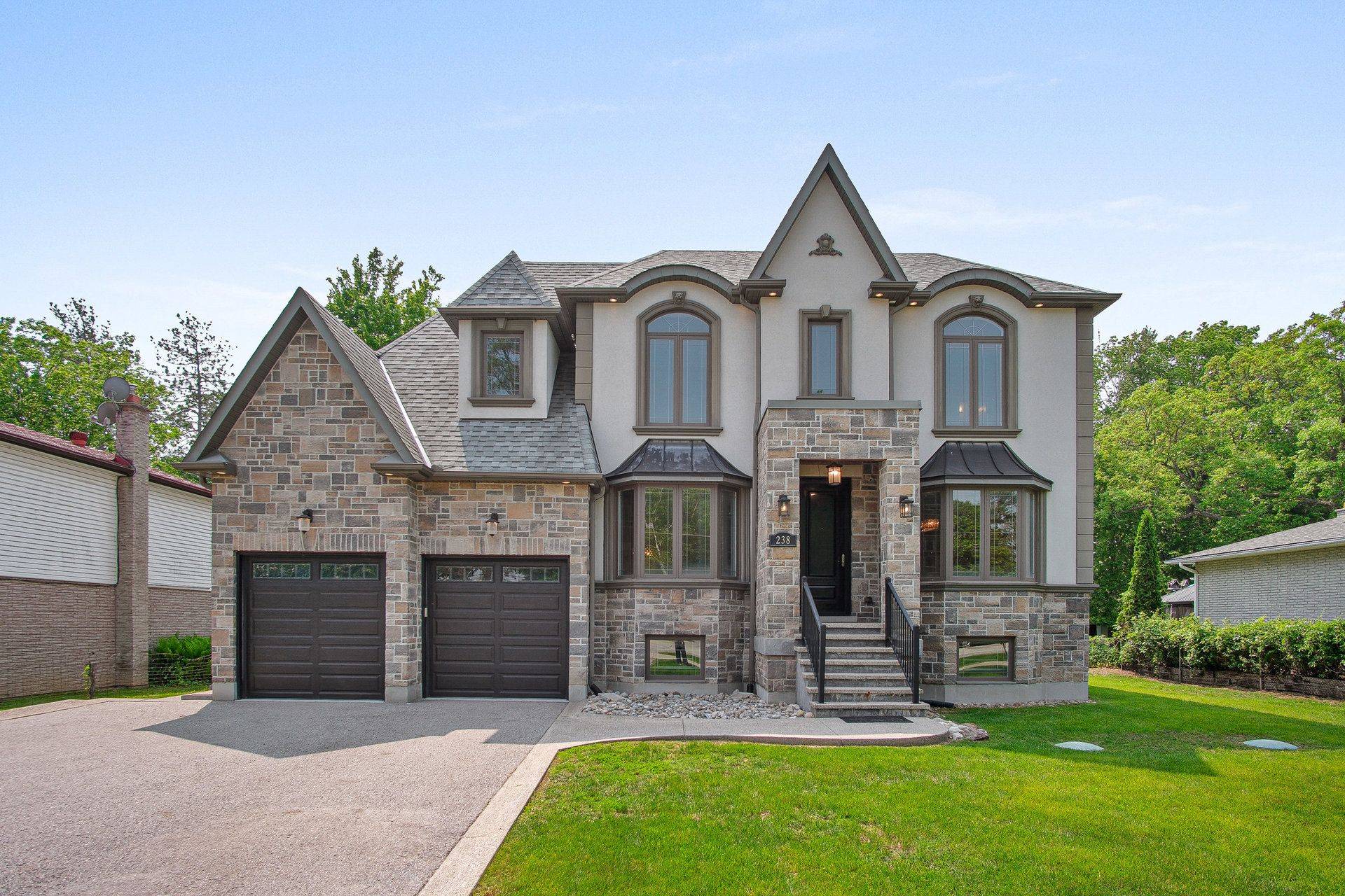 East Gwillimbury, ON L9N 1K1,238 Sand RD