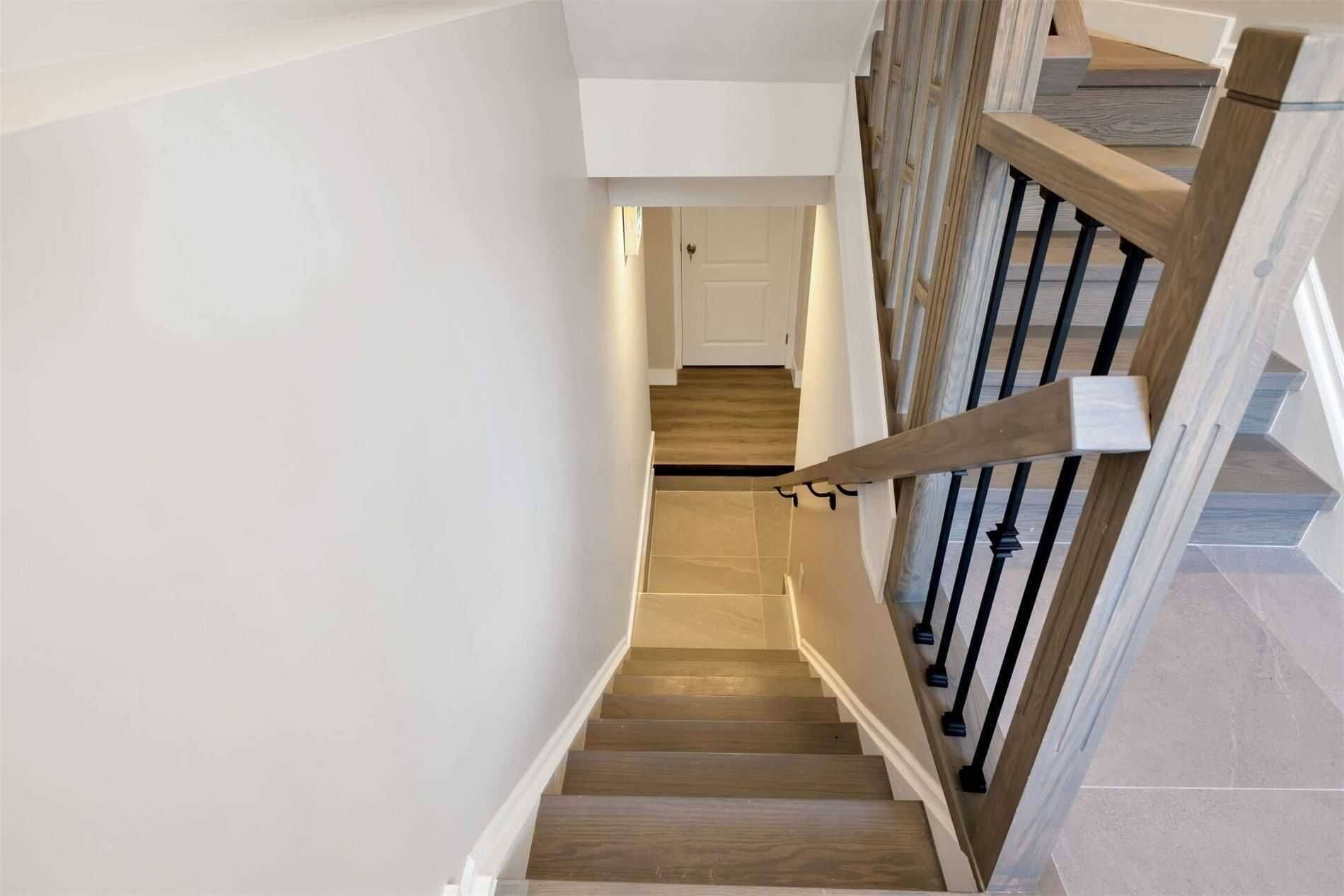 Toronto W02, ON M6S 3M1,726 Windermere AVE #B1