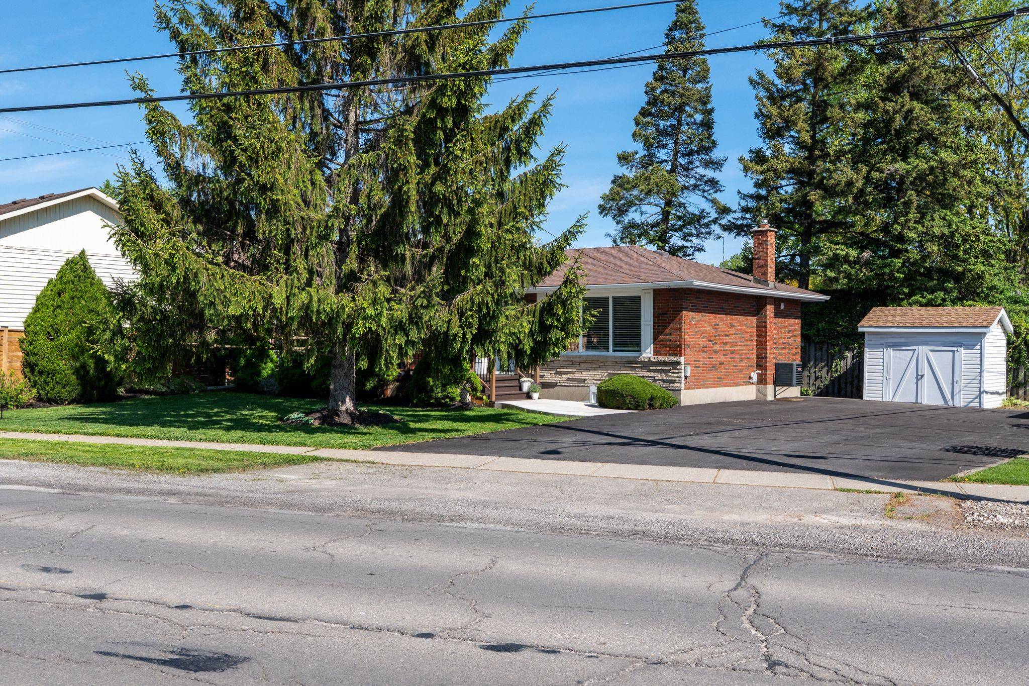 St. Catharines, ON L2M 1V8,75 Parnell RD