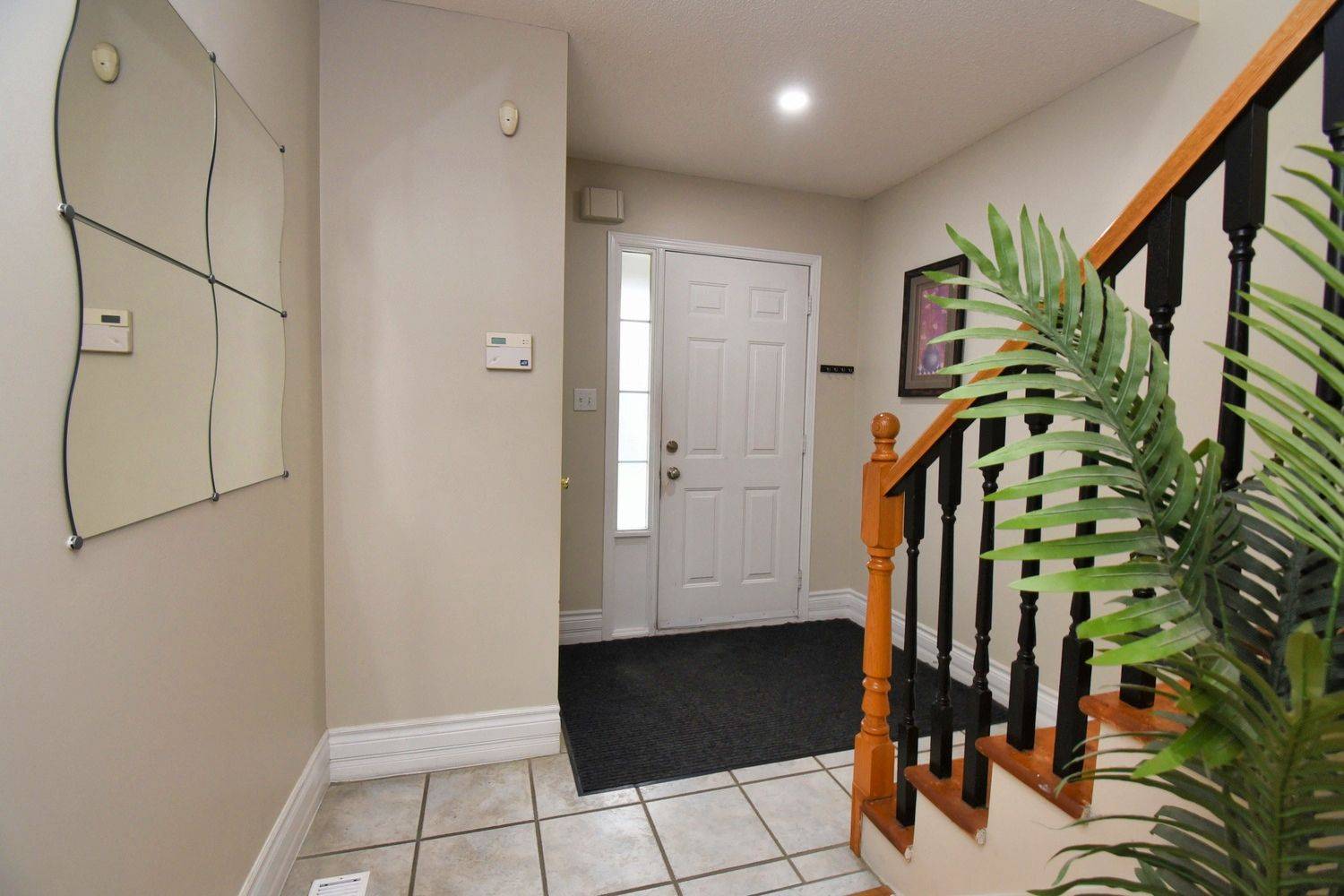Hamilton, ON L8W 3Y2,565 Rymal RD E #14