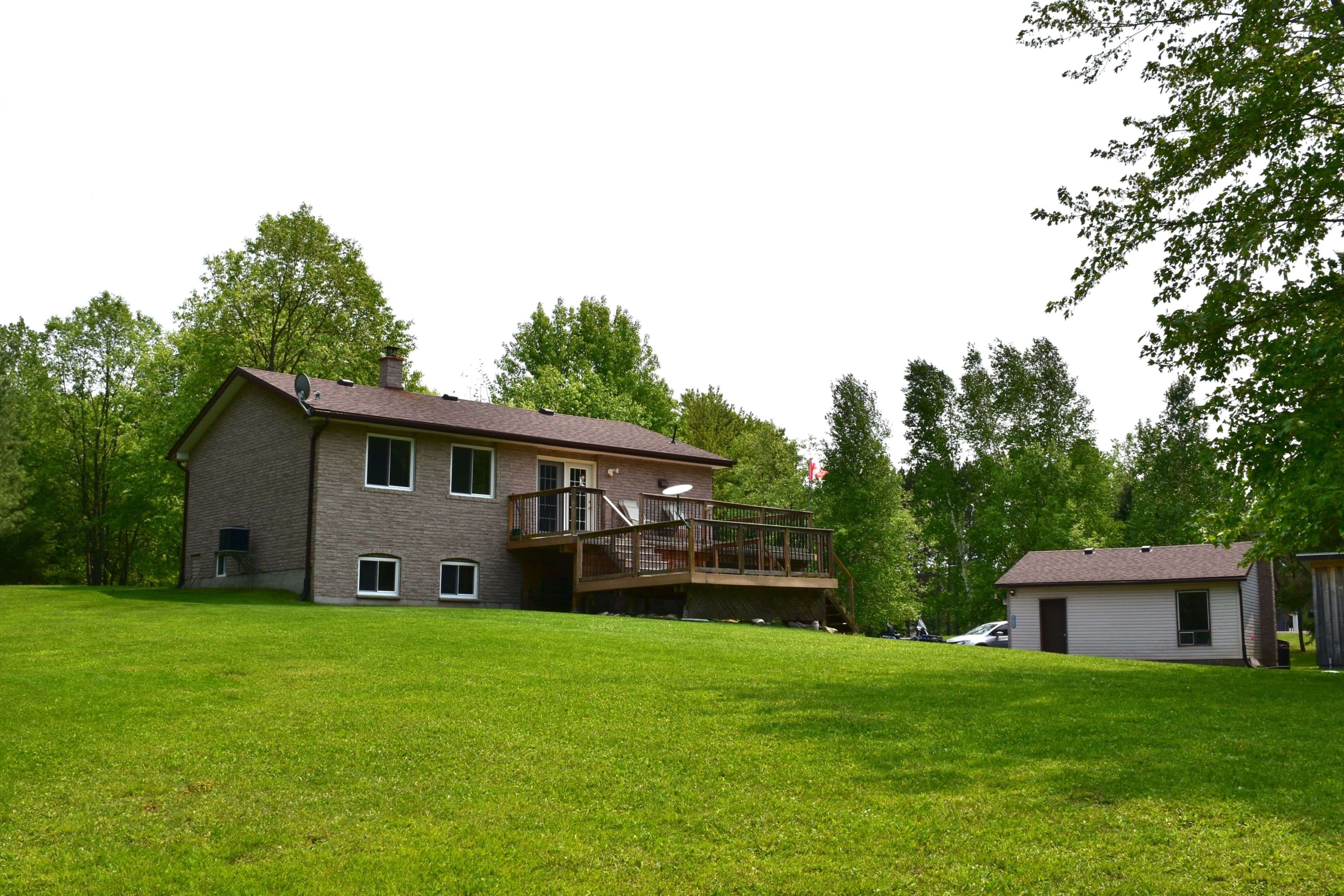 131 Graybow DR, Parry Sound Remote Area, ON P0H 1W0